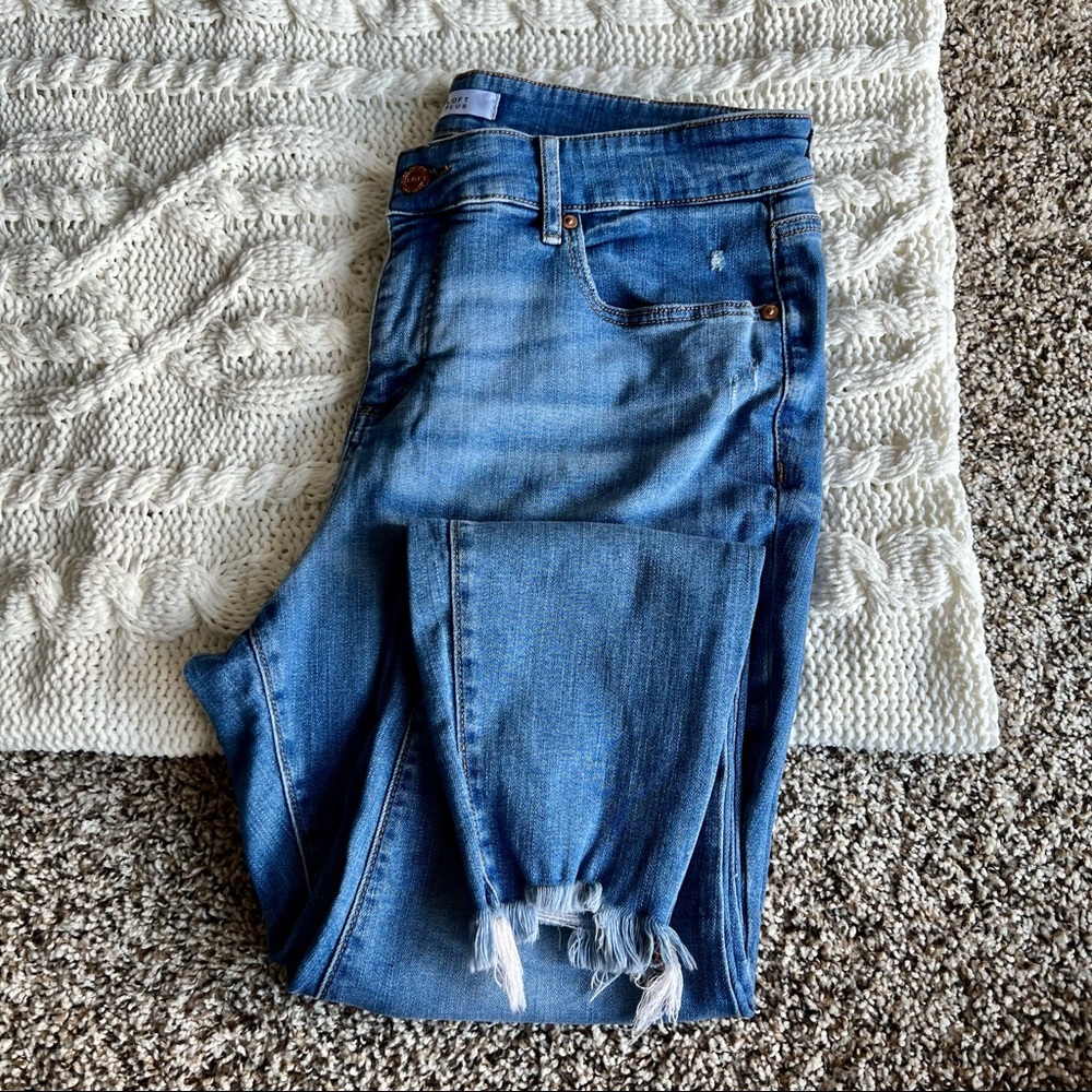 LOFT High Waist Skinny Jeans Size 16 W/ Frayed Hem